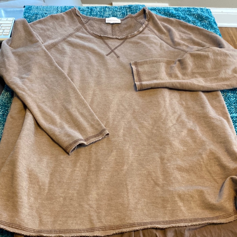 Soft and chic sweatshirt/tunic from Soft Surroundings. Size L